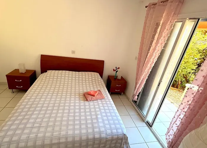Βίλα Private House In Paphos *